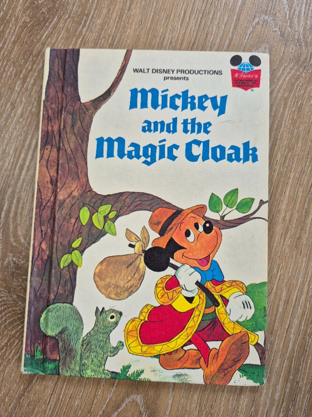 Vintage Disney Mickey and the Magic Cloak 1975 World of Reading